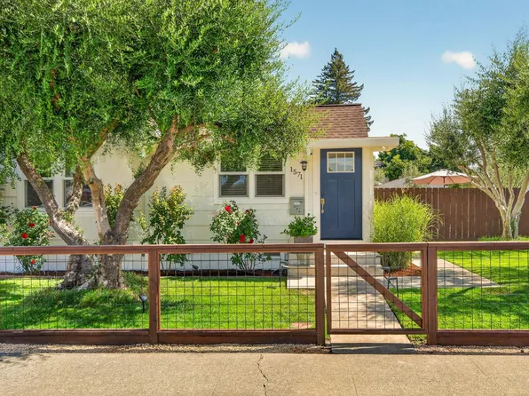 1571 Menlo Avenue, Napa, CA 94558