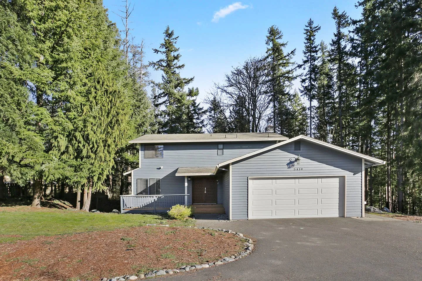 5 bed, 3.5 bath, 2841 sqft, $4,475 — Photo 1