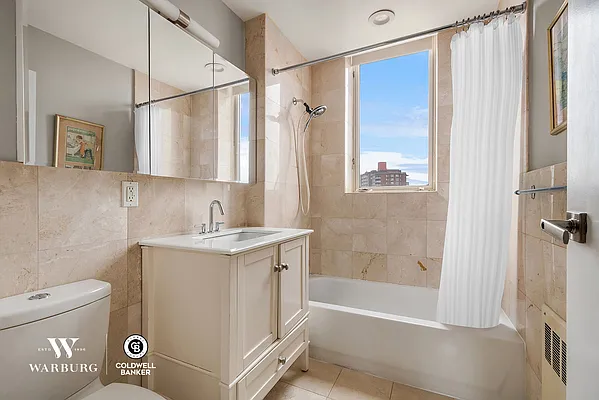 Sold by Coldwell Banker Warburg | media 13