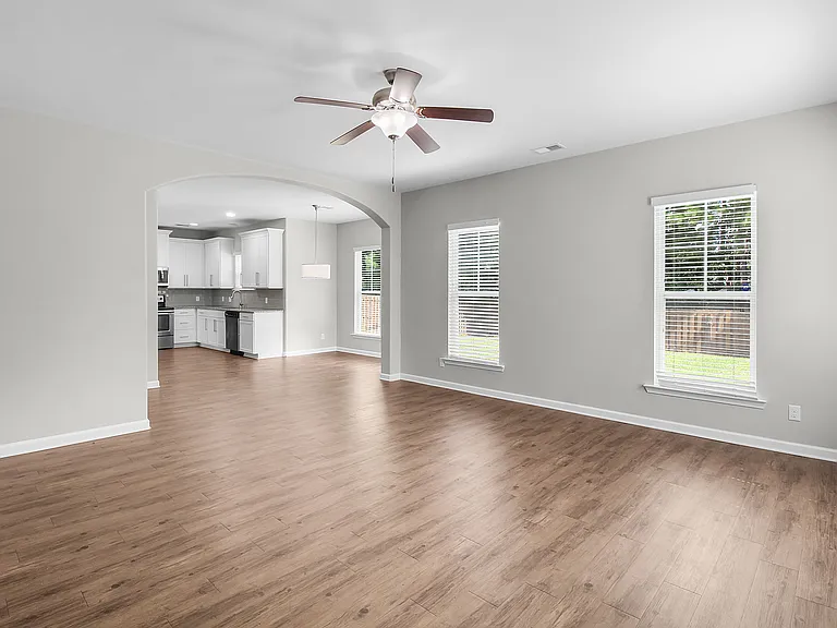 224 Willow Point Cir — Photo 14