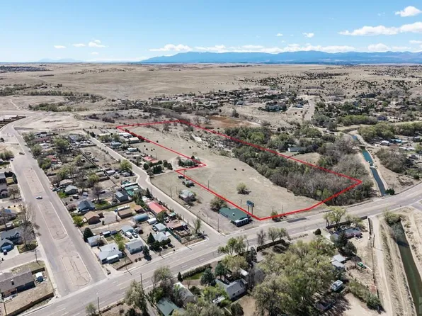 Thatcher Ave, Pueblo, CO 81005