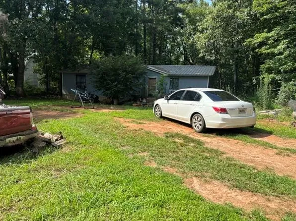 376 Mountain Lake Dr, Jasper, GA 30143