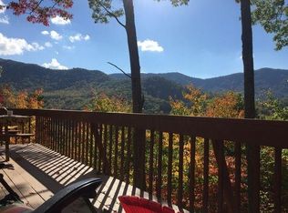 505 Dry Creek Rd, Robbinsville, NC 28771