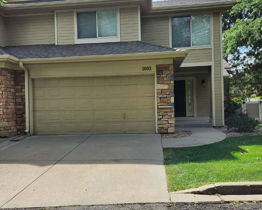 1st image of 2002 Centennial Dr