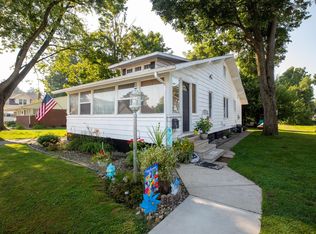 110 E Harrison St, Plymouth, IN