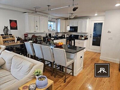 1st image of 16 Fern St #14A