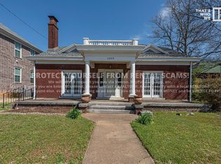 1350 W Cleveland St, Fayetteville, AR 72701