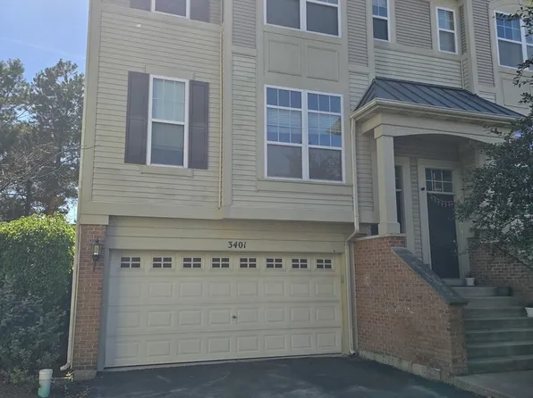 3401 Kentshire Cir, Aurora, IL 60504