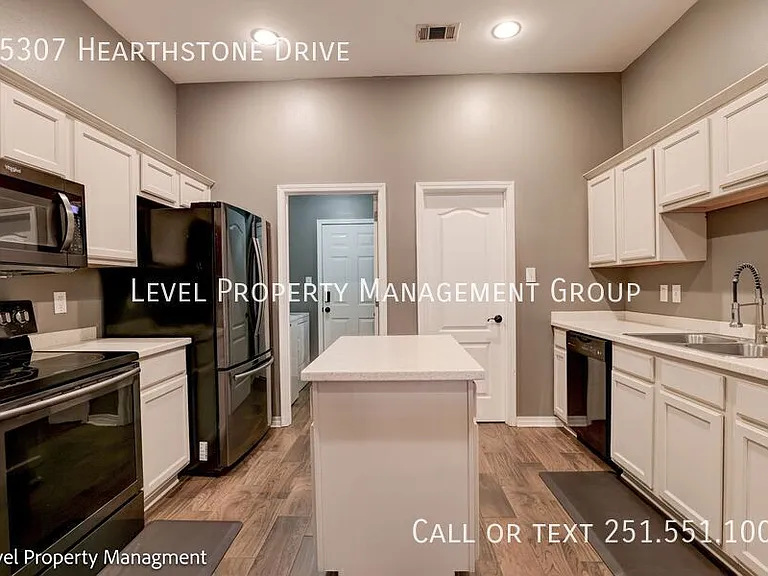 15307 Hearthstone Dr — Photo 5