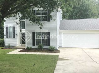 1809 Colin Creek Ln, Charlotte, NC 28214