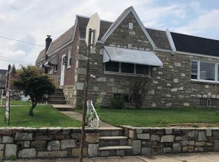 1630 Strahle St, Philadelphia, PA 19152