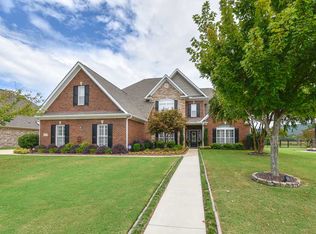 3115 Sandstone St SE, Owens Cross Roads, AL 35763