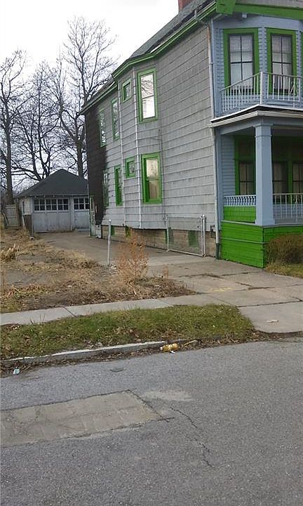 2nd image of 20 Kilhoffer St