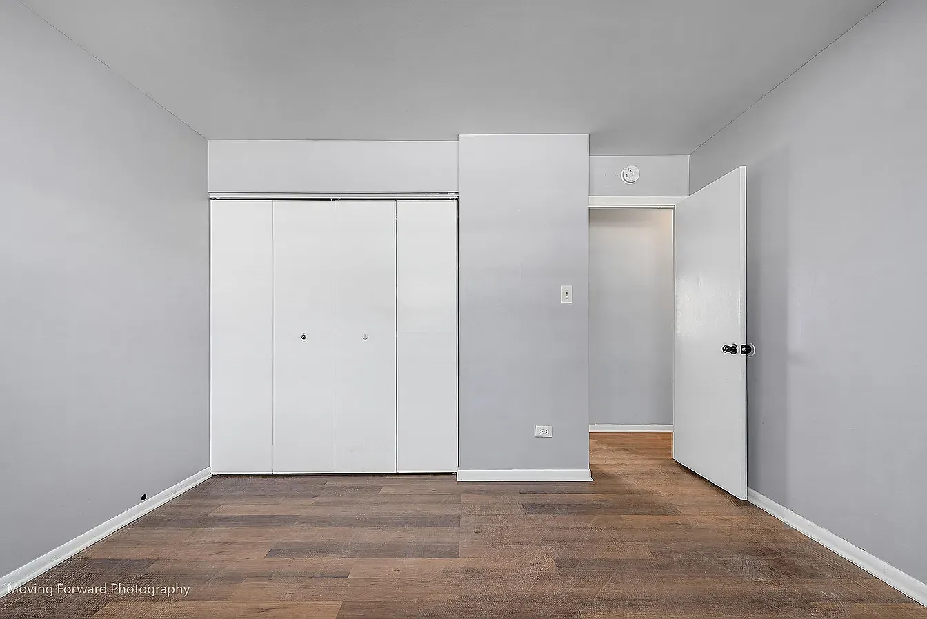 3 bed, 1084 sqft, $2,400 — Photo 4