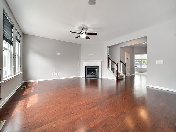 2nd image of 2146 Kirkwood Dr