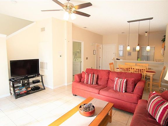 3rd image of 135 Pompano Beach Dr