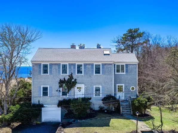 16 Bass Point Rd, Marion, MA 02738