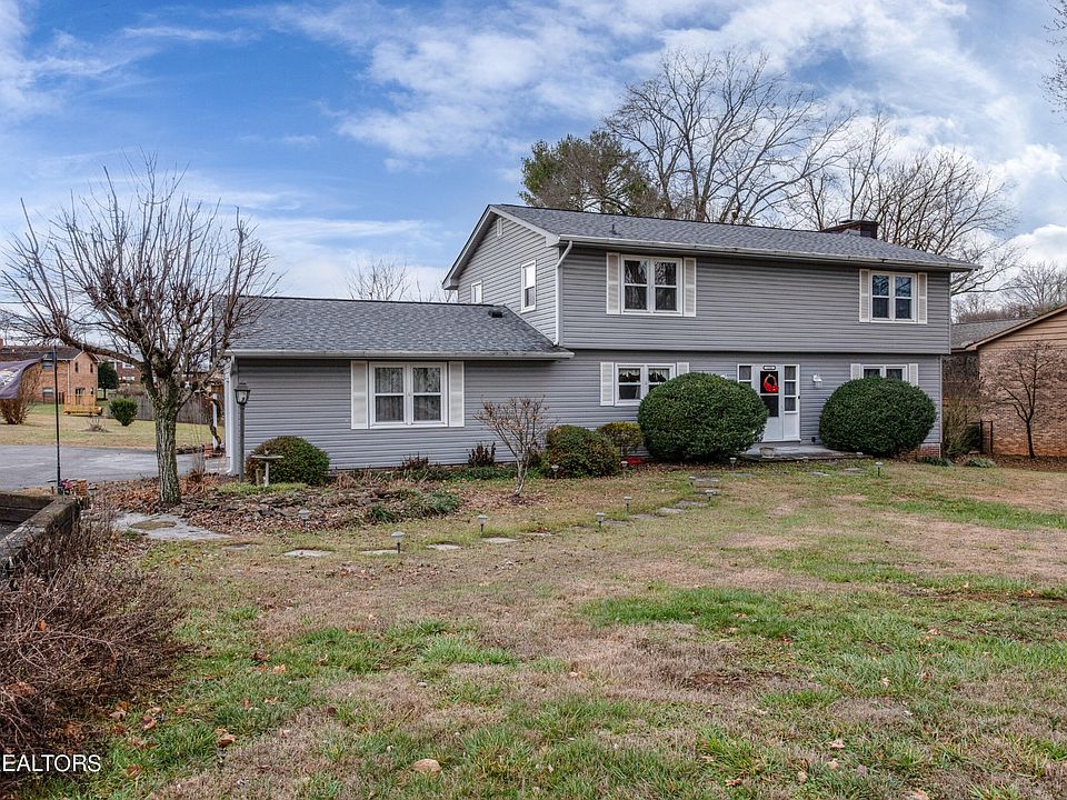 1st image of 218 Jackson Hills Dr