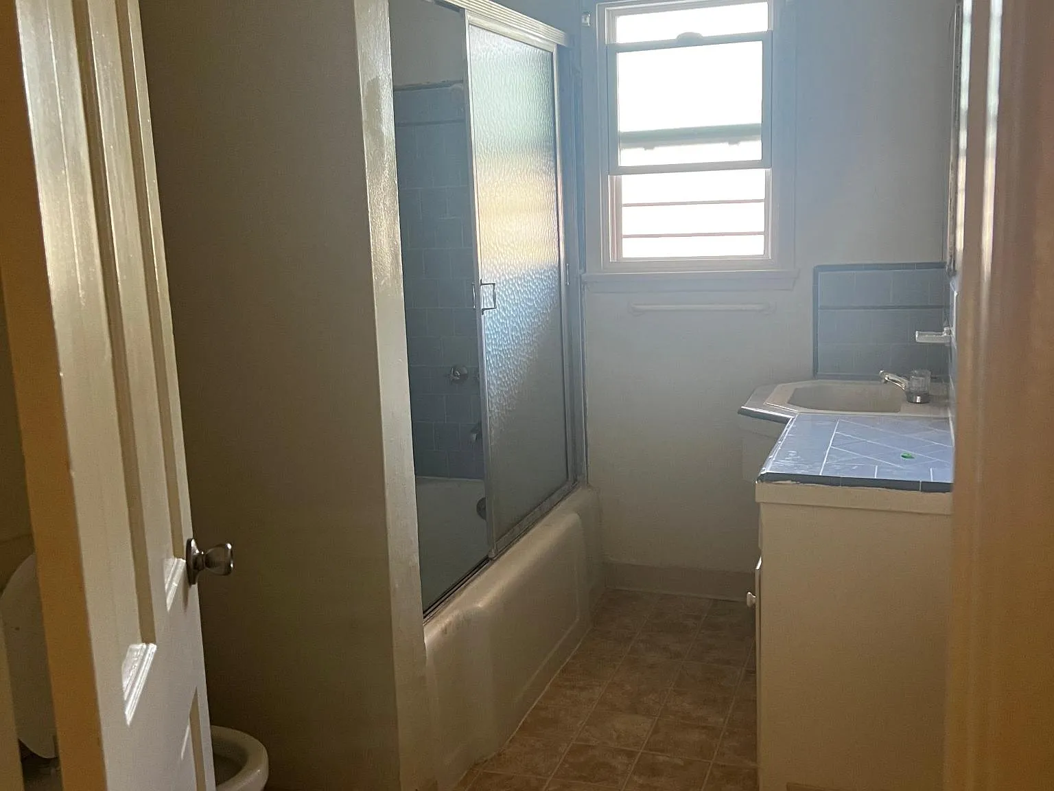 10990 Strathmore Westwood — Photo 3