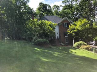 3060 Summerhurst Dr, Midlothian, VA 23113