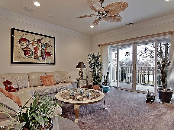 5th image of 3108 Chesterwood Way #3108