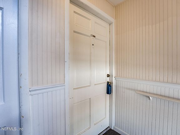 5th image of 4330 PLAZA GATE Lane S #202