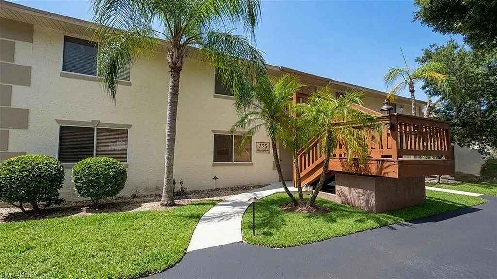 2 bed, 2.0 bath, 970 sqft, $1,950 — Photo 1