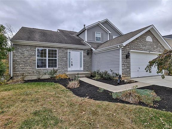 3rd image of 457 Lake Front Dr
