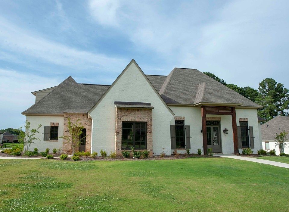 1st image of 174 Ironwood Plantation Blvd