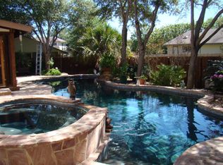 310 Sunrise Canyon Dr, Universal City, TX 78148