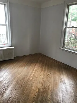 Rented by Ben Bay Realty Co | media 5
