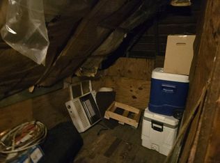 105 N Pine St, Cole Camp, MO 65325