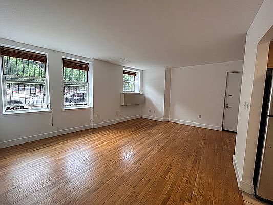 1st image of 362 Saint Nicholas Ave APT 1A