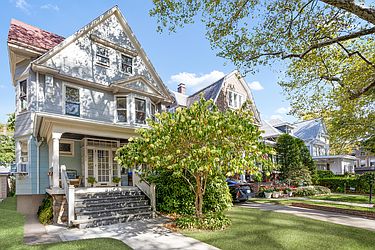 779 Argyle Road in Ditmas Park