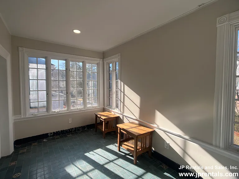 1 Arborway — Photo 25