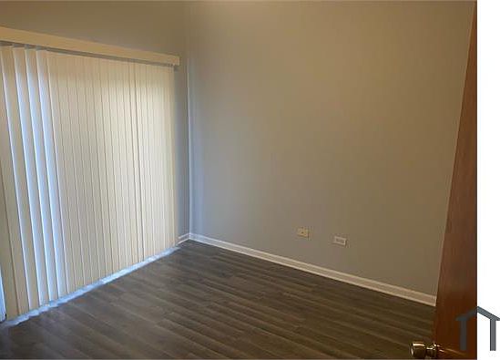 5th image of 1659 W Montvale Ave #3