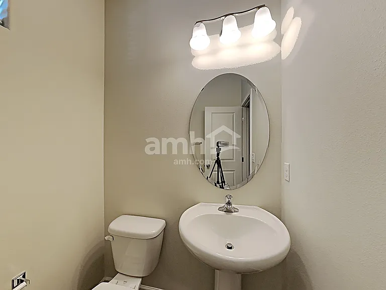 11033 191st Street Ct E — Photo 9