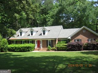 866 Sugar Creek Dr SE, Conyers, GA 30094