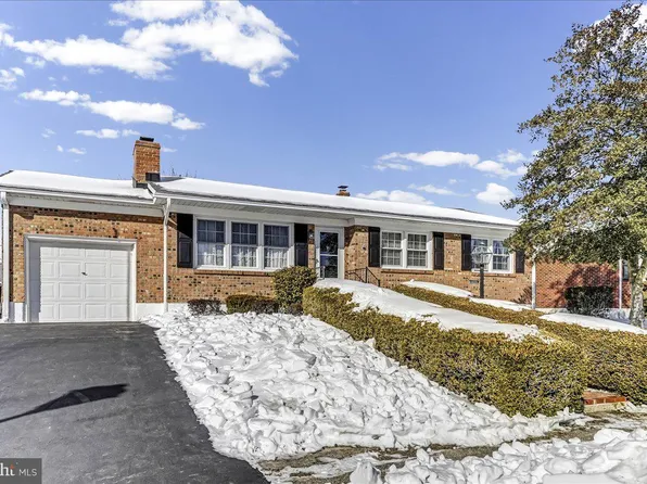 123 Reybold Dr, Delaware City, DE 19706