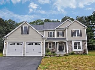 44 Ashden Ct, Attleboro, MA 02703