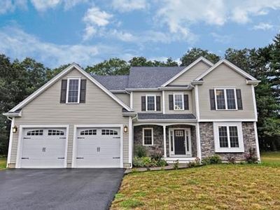 44 Ashden Ct, Attleboro, MA, 02703
