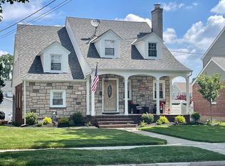 109 Central Ave, Hasbrouck Heights, NJ 07604