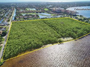 6401 Glock Dr, Fort Myers, FL 33908