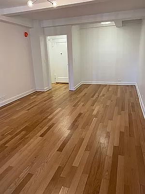 2nd image of 201 W 16th St APT 6C