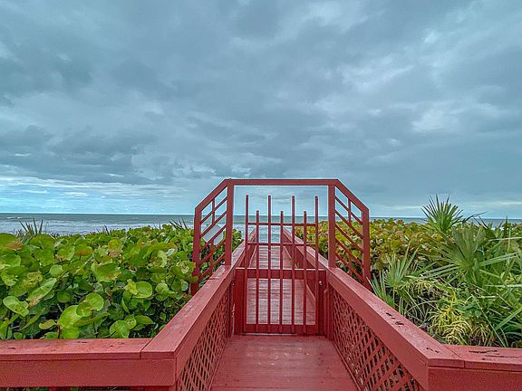 5th image of 297 Highway A1a APT 317