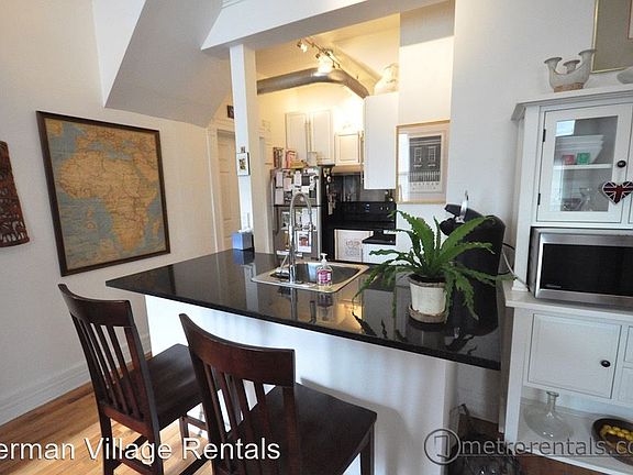 2nd image of 623 City Park Ave #B