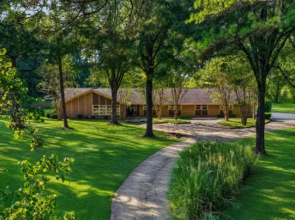 1332 Highway 15 S, Woodland, MS 39776