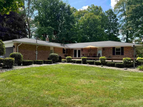 21711 State Road 4, Lakeville, IN 46536