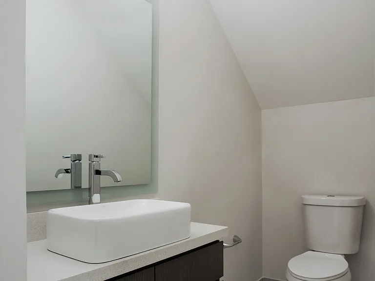 211 S 48th Ln #3 — Photo 6