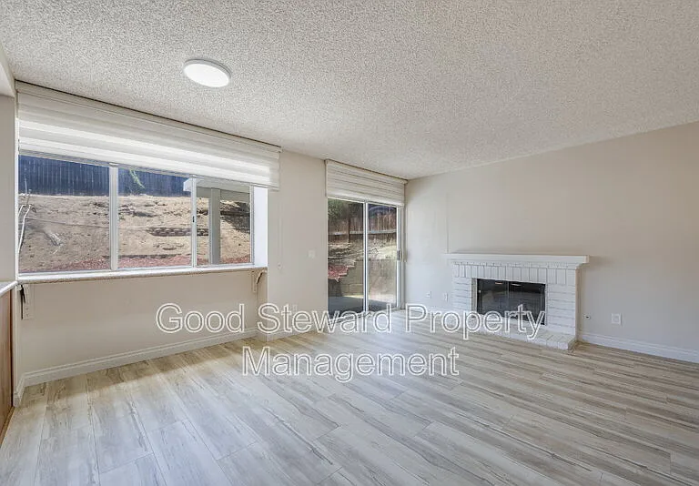 734 Morita Dr — Photo 12